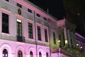 Santa Casa da Bahia realiza palestras gratuitas sobre câncer de mama no Hospital Santa Izabel
