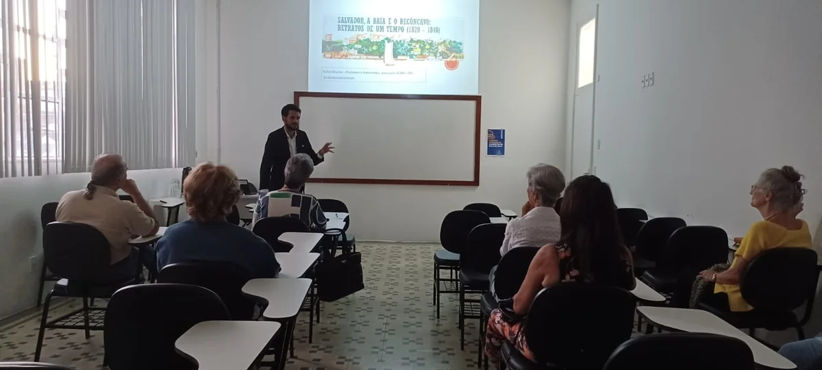 Rafael Dantas realiza palestra na FSC sobre a guerra da independência do Brasil na Bahia