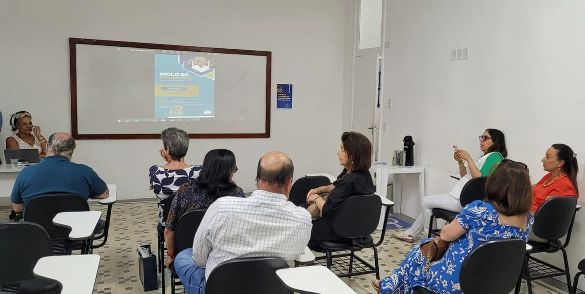 Chef Tereza Paim realiza palestra na FSC sobre a história da culinária na Bahia 